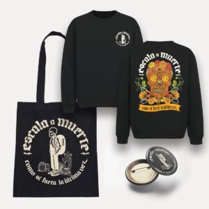 Kit sudadera negra Escala a Muerte, tote esqueleto y pin; edición Día de Muertos.